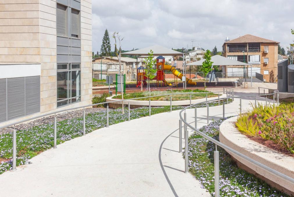 Apartment Near Weizmann Institute Rehovot Bagian luar foto